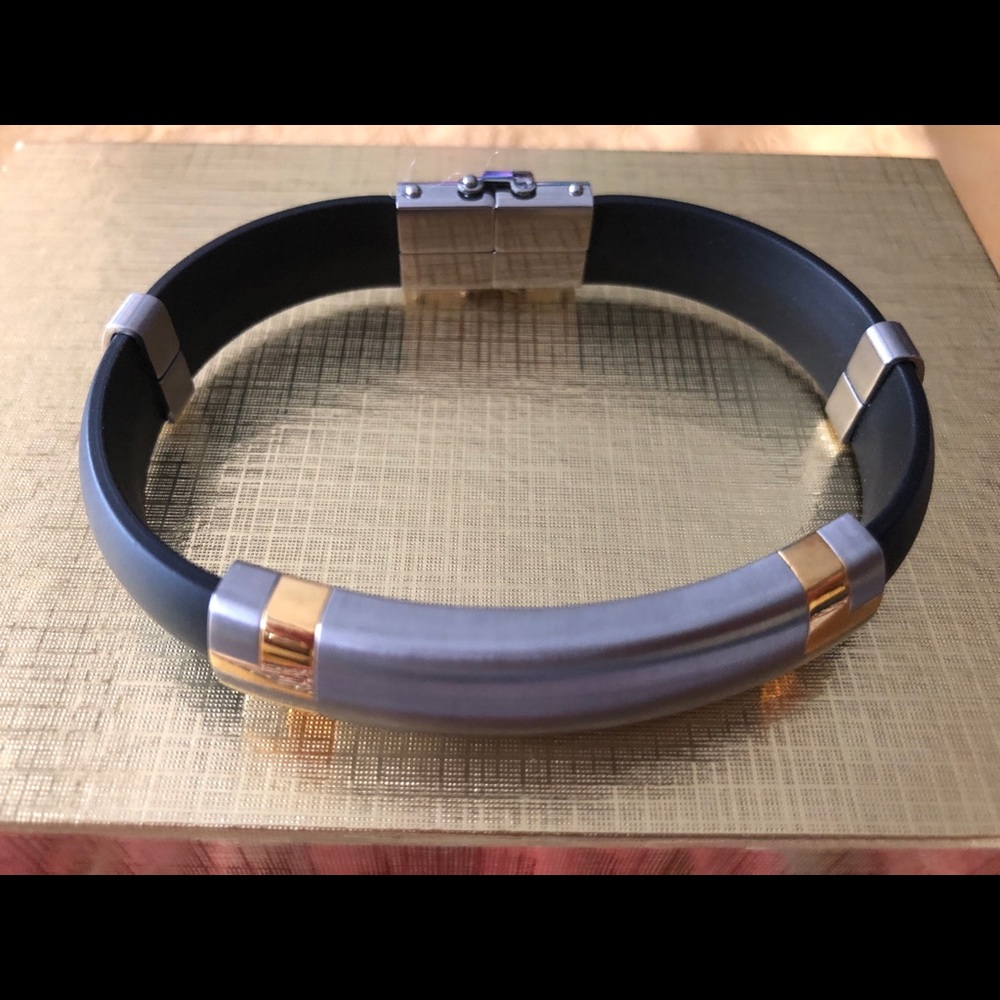 Edforce stainless steel/black rubber Mens bracelet